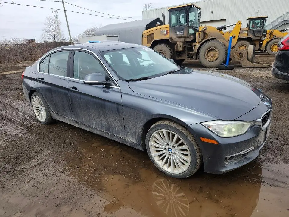 2013 BMW 328   