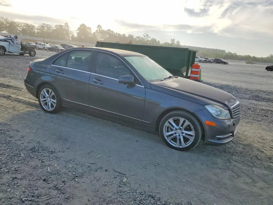 2014 MERCEDES-BENZ C 250  