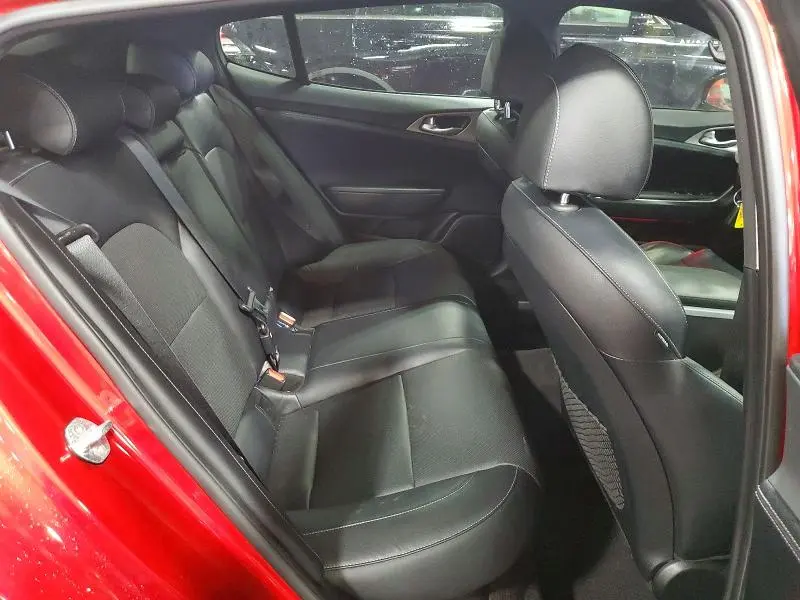 2021 KIA STINGER GT  