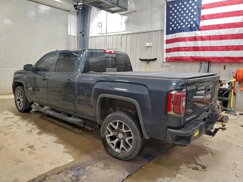 2017 GMC SIERRA K1500 SLT  