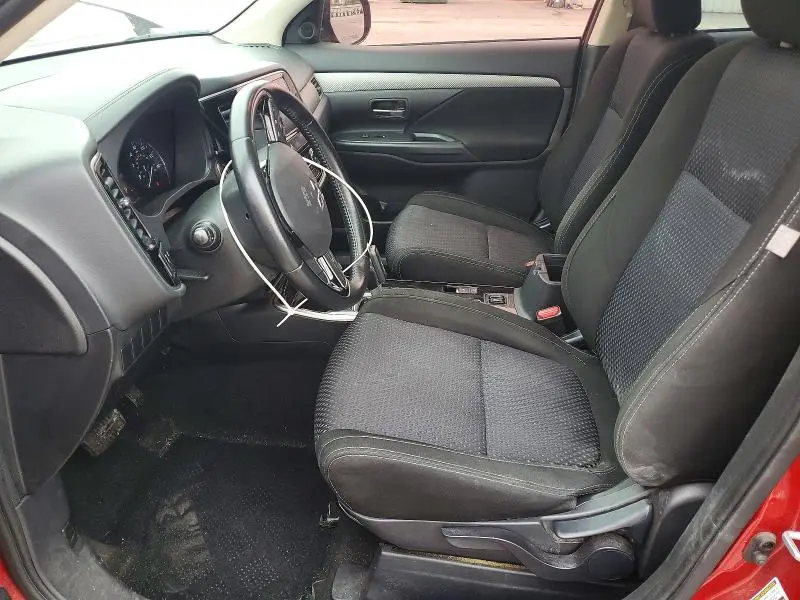 2018 MITSUBISHI OUTLANDER SE  