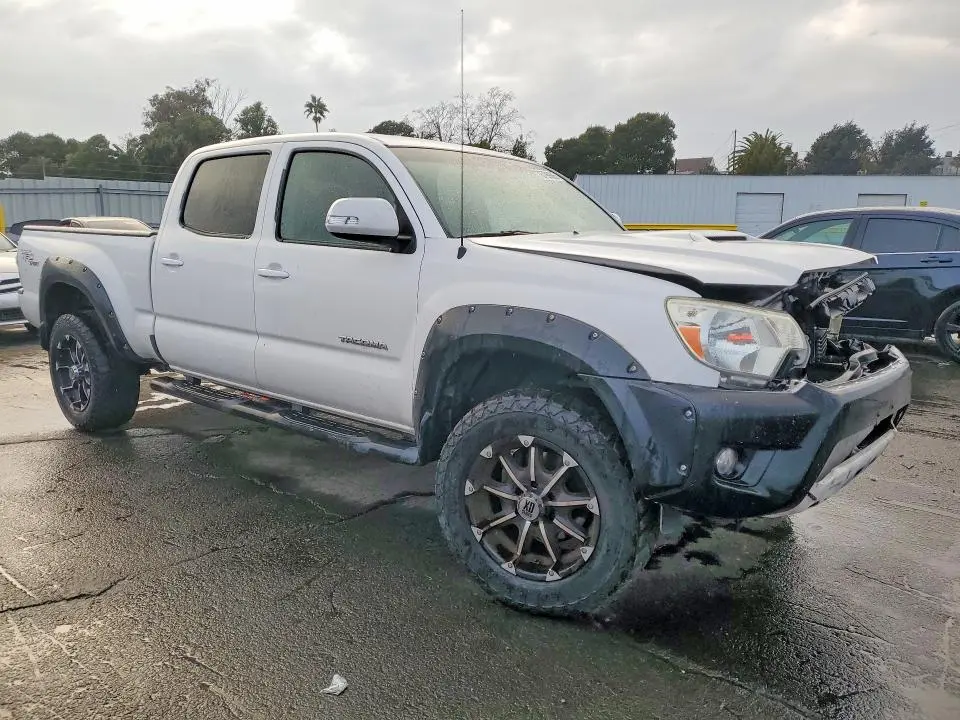 2013 TOYOTA TACOMA DOUBLE CAB PRERUNNER LONG BED  
