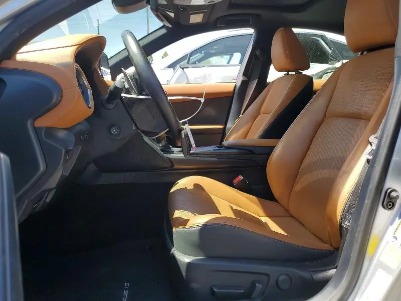 2022 LEXUS IS 300  