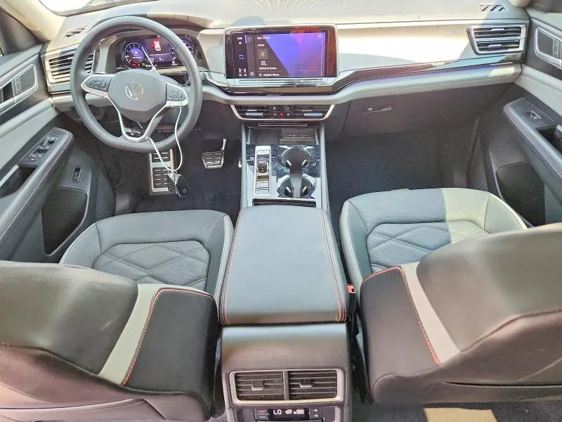 2024 VOLKSWAGEN ATLAS PEAK EDITION SE  