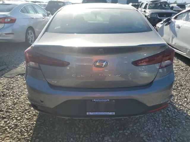 2019 HYUNDAI ELANTRA SE  