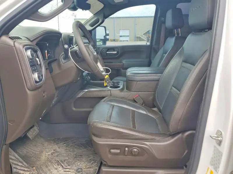 2023 GMC SIERRA K2500 DENALI  