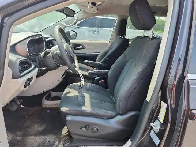 2017 CHRYSLER PACIFICA LX  