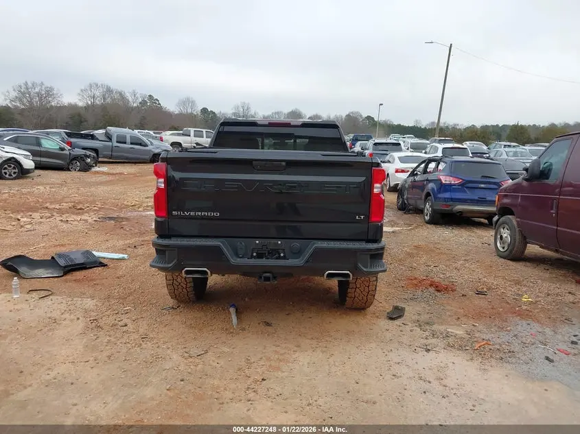 2021 CHEVROLET SILVERADO 1500 4WD  SHORT BED LT TRAIL BOSS
