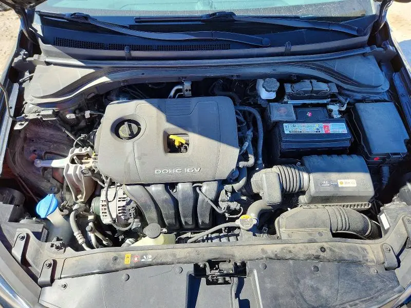 2018 HYUNDAI ELANTRA SE  