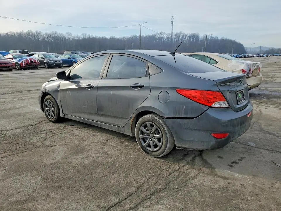 2012 HYUNDAI ACCENT GLS  