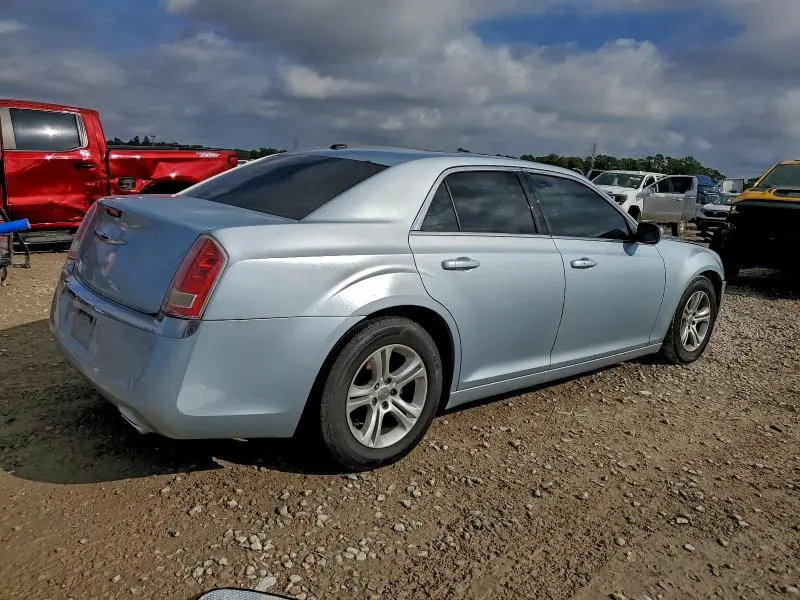 2013 CHRYSLER 300   