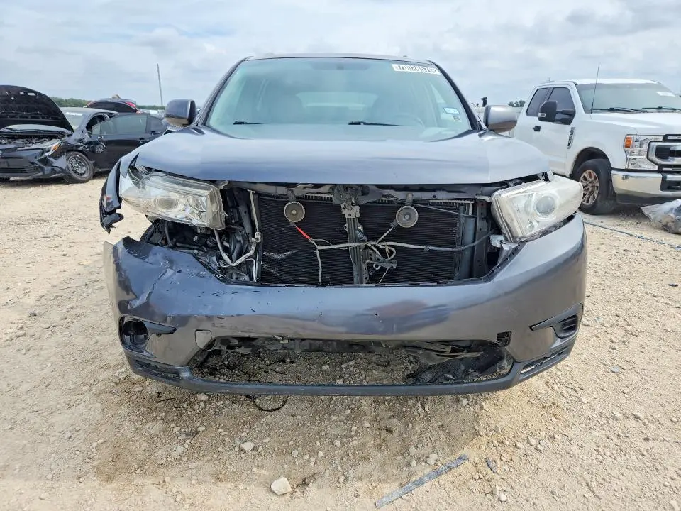 2013 TOYOTA HIGHLANDER BASE  