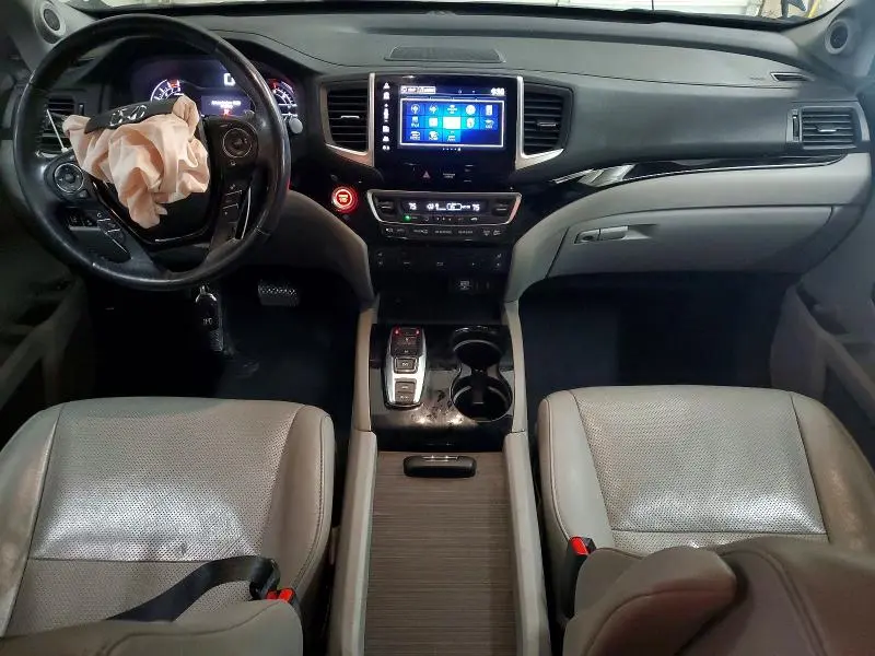 2017 HONDA PILOT ELITE  