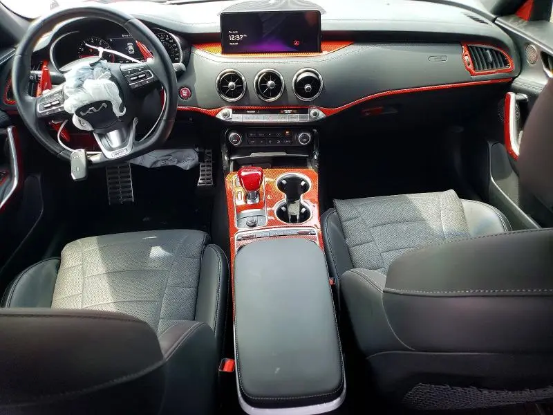 2023 KIA STINGER GT2  