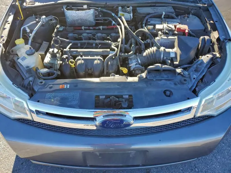 2010 FORD FOCUS SE  