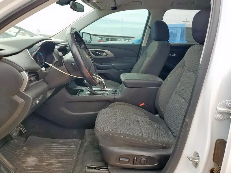 2019 CHEVROLET TRAVERSE LT  