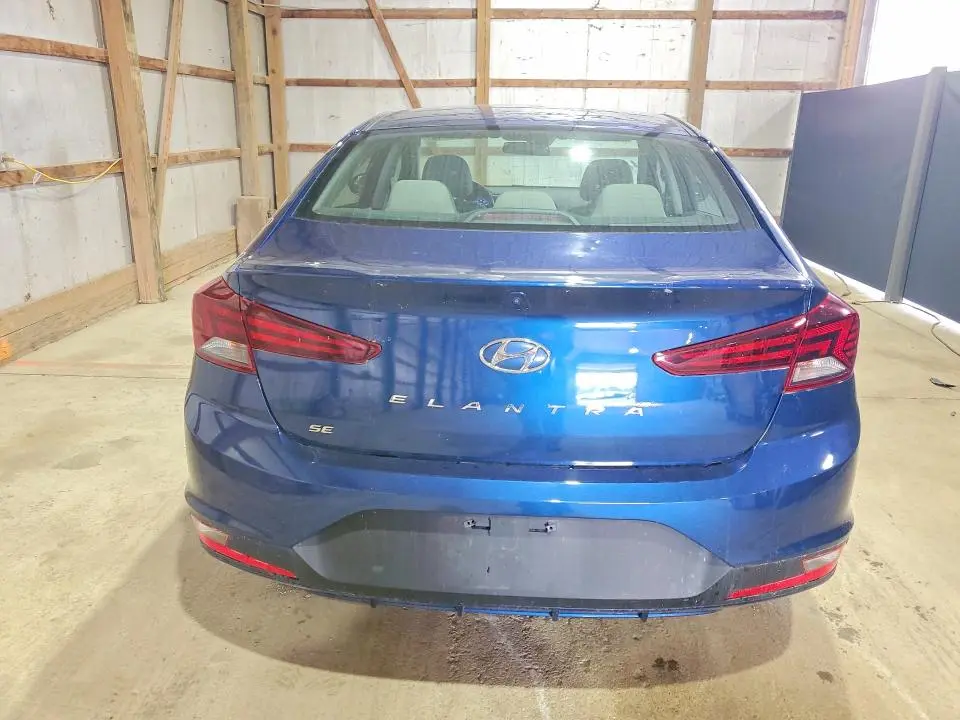 2020 HYUNDAI ELANTRA SE  