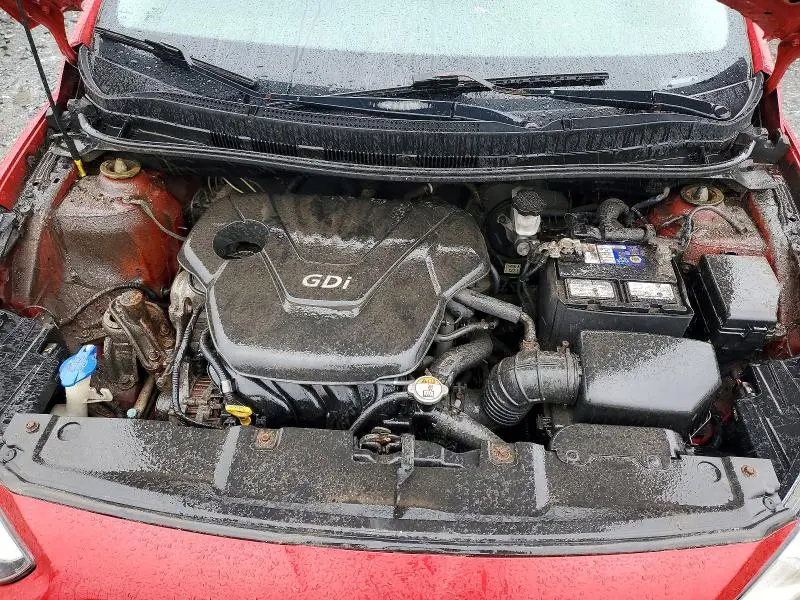 2012 HYUNDAI ACCENT SE  