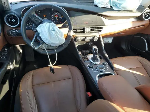 2021 ALFA ROMEO GIULIA TI  