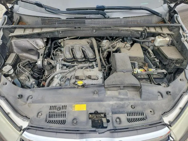 2014 TOYOTA HIGHLANDER LE PLUS  