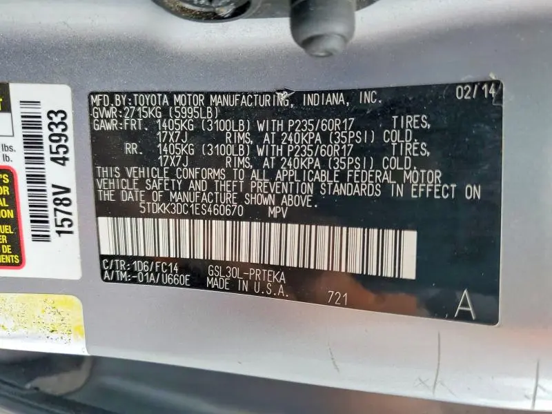 2014 TOYOTA SIENNA LE  
