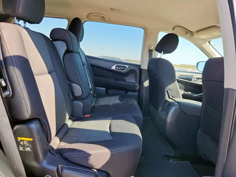 2017 NISSAN PATHFINDER S  