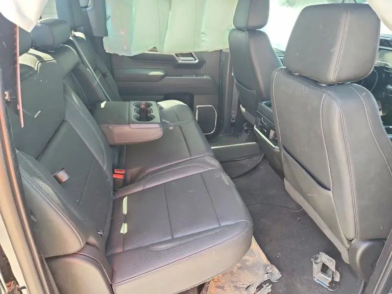 2023 GMC SIERRA K1500 SLT  