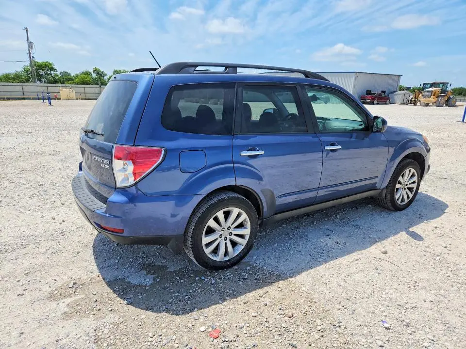 2011 SUBARU FORESTER 2.5X PREMIUM  