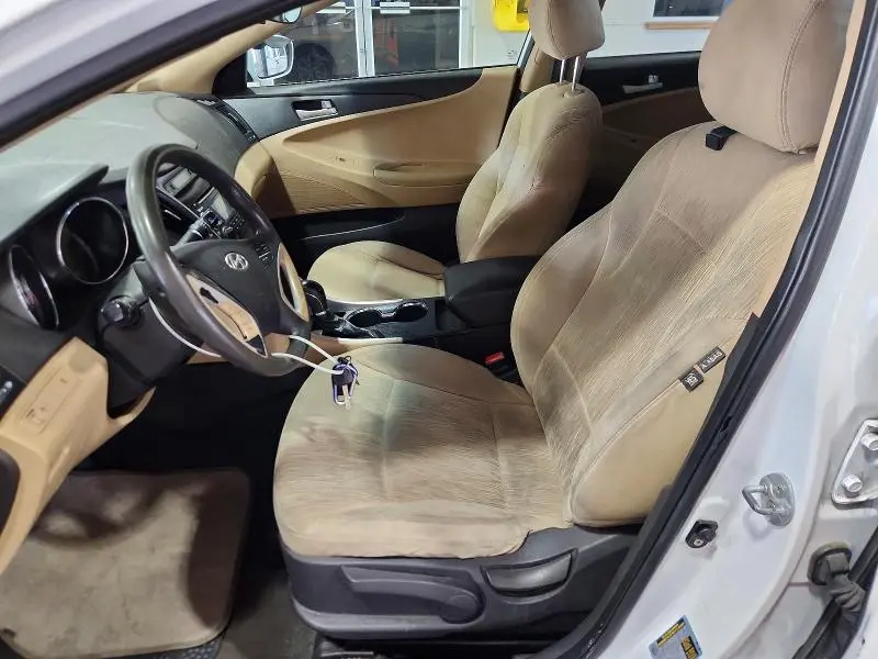 2011 HYUNDAI SONATA GLS  