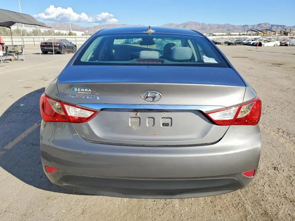 2014 HYUNDAI SONATA GLS  