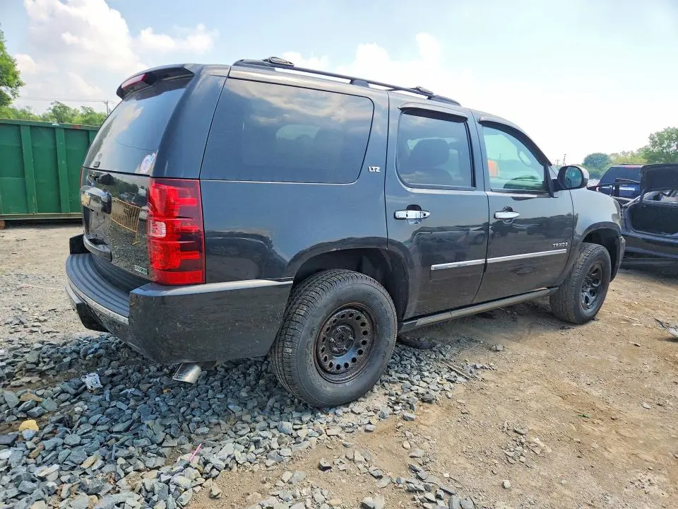 2012 CHEVROLET TAHOE K1500 LTZ  