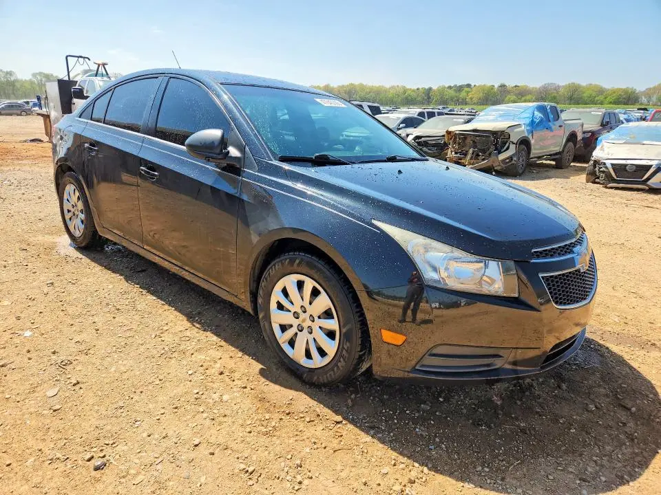 2011 CHEVROLET CRUZE LS  