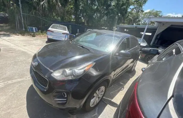 2017 KIA SPORTAGE LX  
