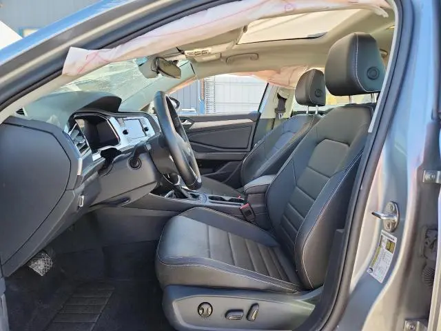 2024 VOLKSWAGEN JETTA SE  