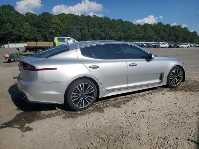 2018 KIA STINGER PREMIUM  