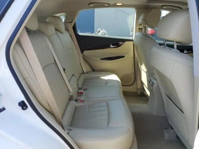 2017 INFINITI QX50   