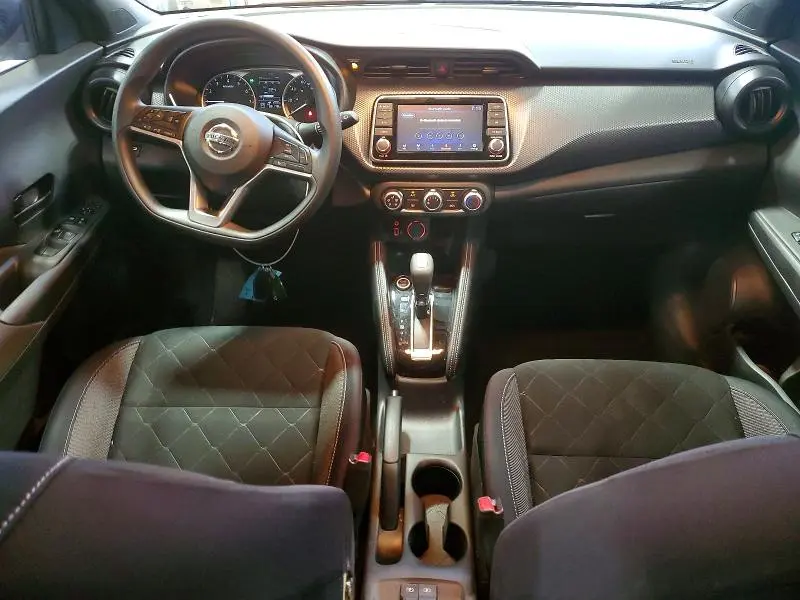 2019 NISSAN KICKS S  