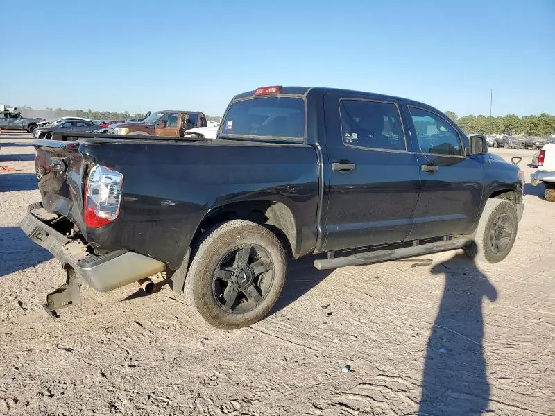 2016 TOYOTA TUNDRA CREWMAX SR5  