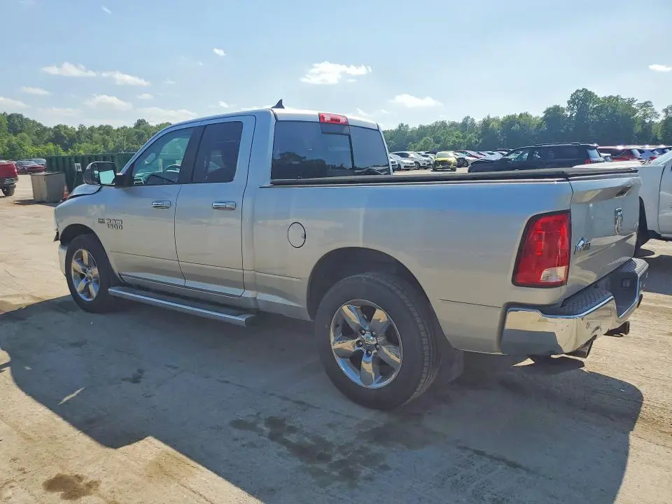 2017 RAM 1500 SLT  