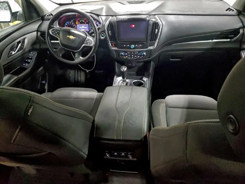 2020 CHEVROLET TRAVERSE LT  