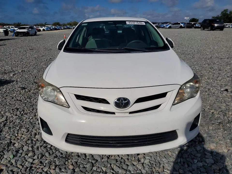 2011 TOYOTA COROLLA LE  
