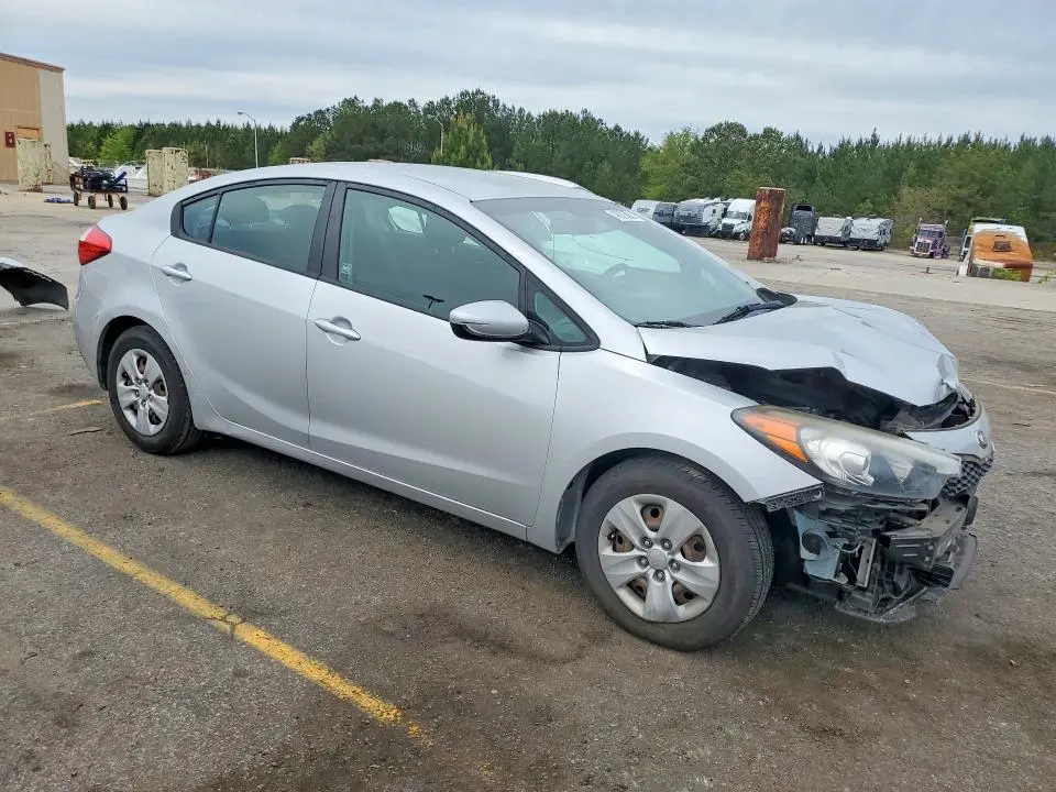 2016 KIA FORTE LX  