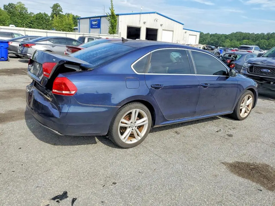 2014 VOLKSWAGEN PASSAT SE  