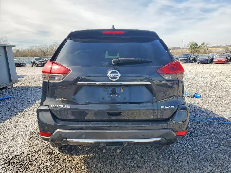 2019 NISSAN ROGUE SL  