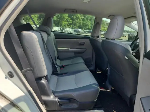 2017 TOYOTA PRIUS V   