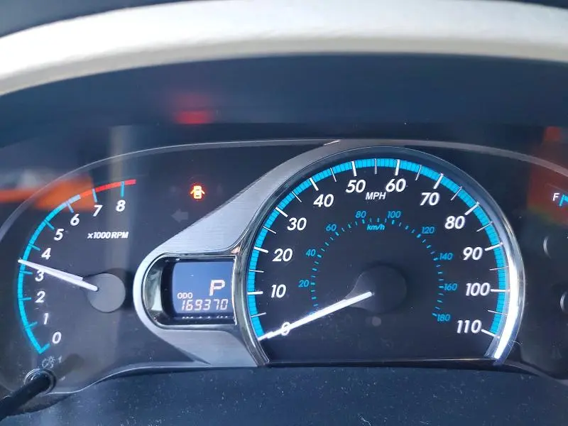 2012 TOYOTA SIENNA XLE  