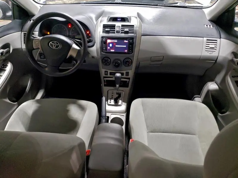 2013 TOYOTA COROLLA BASE  