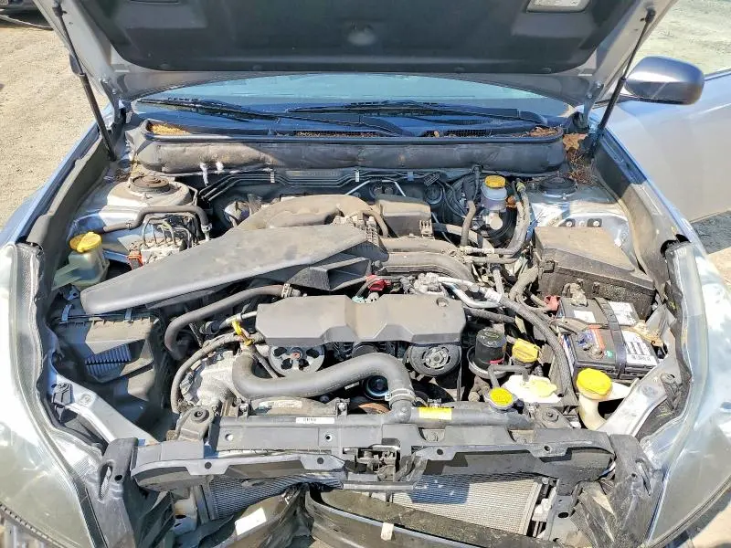 2013 SUBARU LEGACY 2.5I  
