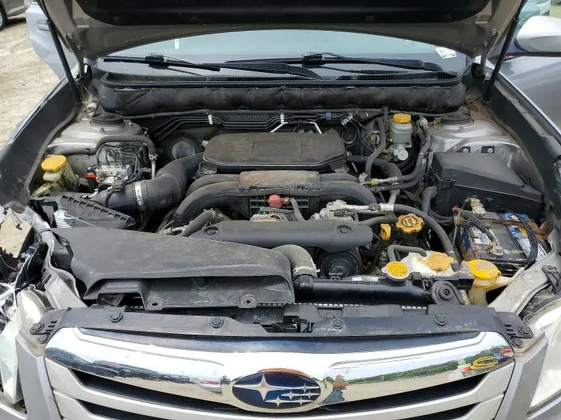 2010 SUBARU OUTBACK 2.5I LIMITED  