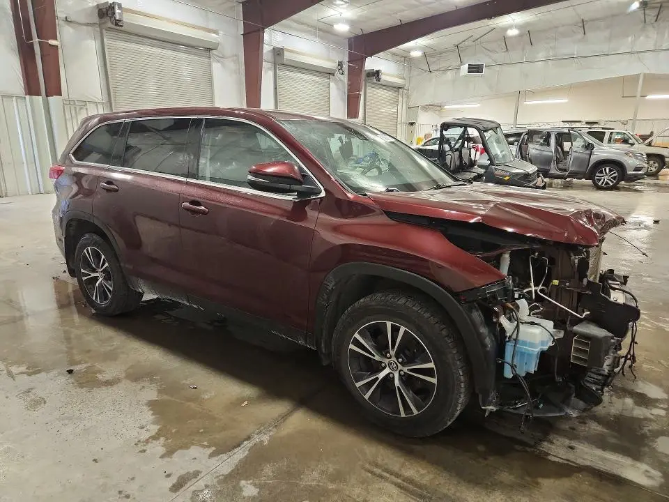 2019 TOYOTA HIGHLANDER LE PLUS  